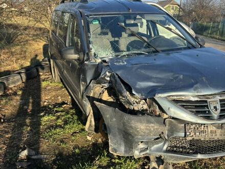 Синій Дачія Logan, об'ємом двигуна 1.6 л та пробігом 160 тис. км за 1650 $, фото 1 на Automoto.ua