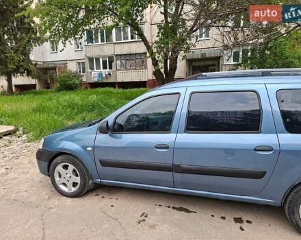 Синий Дачия Логан, объемом двигателя 1.6 л и пробегом 255 тыс. км за 4500 $, фото 1 на Automoto.ua