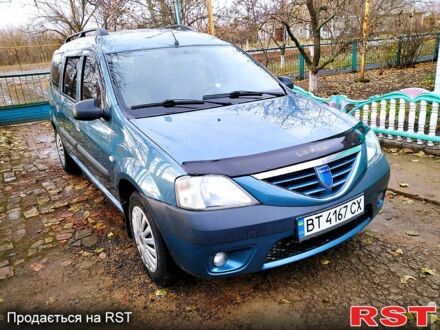 Синий Дачия Логан, объемом двигателя 1.6 л и пробегом 298 тыс. км за 4750 $, фото 1 на Automoto.ua