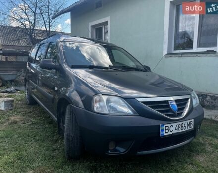Синий Дачия Логан, объемом двигателя 1.6 л и пробегом 277 тыс. км за 3800 $, фото 1 на Automoto.ua