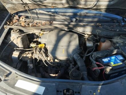 Синий Дачия Логан, объемом двигателя 1.4 л и пробегом 250 тыс. км за 2700 $, фото 1 на Automoto.ua