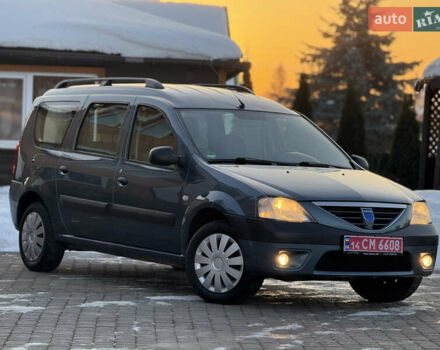 Синий Дачия Логан, объемом двигателя 1.6 л и пробегом 157 тыс. км за 5250 $, фото 1 на Automoto.ua