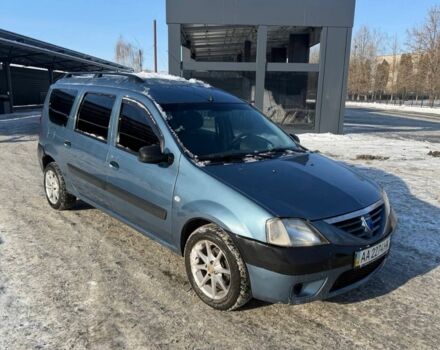 Синій Дачія Logan, об'ємом двигуна 0 л та пробігом 300 тис. км за 4600 $, фото 1 на Automoto.ua