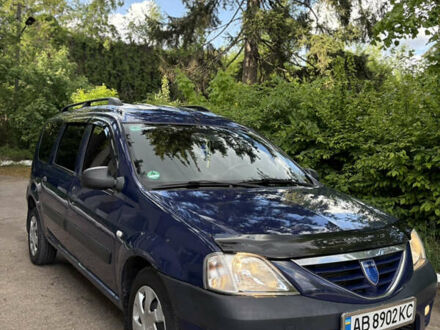 Синий Дачия Логан, объемом двигателя 1.6 л и пробегом 195 тыс. км за 5600 $, фото 1 на Automoto.ua