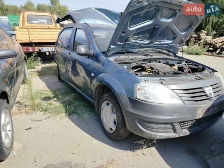 Дачия Логан 2008 в Ромнах на Automoto.ua Синий Дачия Логан, объемом двигателя 1.39 л и пробегом 220 тыс. км за 700 $, фото 1 на Automoto.ua