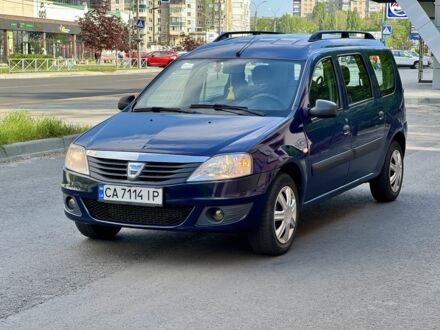 Дачия Логан 2009 в Черкассах на Automoto.ua Синий Дачия Логан, объемом двигателя 1.5 л и пробегом 302 тыс. км за 4500 $, фото 1 на Automoto.ua