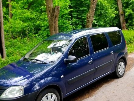 Синий Дачия Логан, объемом двигателя 1.6 л и пробегом 204 тыс. км за 5200 $, фото 1 на Automoto.ua
