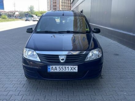 Дачия Логан 2012 в Киеве на Automoto.ua Синий Дачия Логан, объемом двигателя 1.6 л и пробегом 200 тыс. км за 5400 $, фото 1 на Automoto.ua