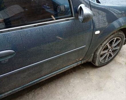 Зелений Дачія Logan, об'ємом двигуна 1.39 л та пробігом 305 тис. км за 3000 $, фото 10 на Automoto.ua