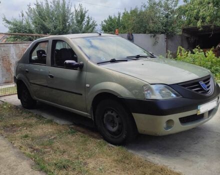 Зеленый Дачия Логан, объемом двигателя 1.6 л и пробегом 300 тыс. км за 3500 $, фото 2 на Automoto.ua