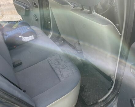 Зелений Дачія Logan, об'ємом двигуна 1.4 л та пробігом 225 тис. км за 4000 $, фото 7 на Automoto.ua