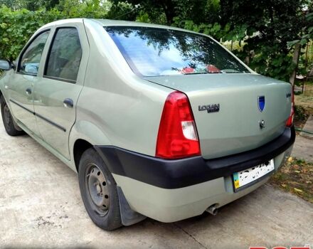 Зеленый Дачия Логан, объемом двигателя 1.6 л и пробегом 300 тыс. км за 3500 $, фото 5 на Automoto.ua