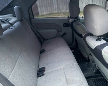 Зелений Дачія Logan, об'ємом двигуна 1.4 л та пробігом 148 тис. км за 3680 $, фото 11 на Automoto.ua