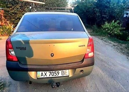 Зеленый Дачия Логан, объемом двигателя 1.6 л и пробегом 203 тыс. км за 4000 $, фото 7 на Automoto.ua