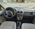 Дачия Логан 2007 в Днепре (Днепропетровске) на Automoto.ua Зеленый Дачия Логан, объемом двигателя 1.4 л и пробегом 297 тыс. км за 2700 $, фото 7 на Automoto.ua