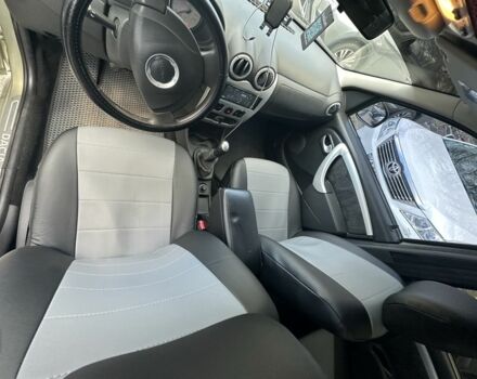 Зеленый Дачия Логан, объемом двигателя 1.6 л и пробегом 125 тыс. км за 2500 $, фото 3 на Automoto.ua