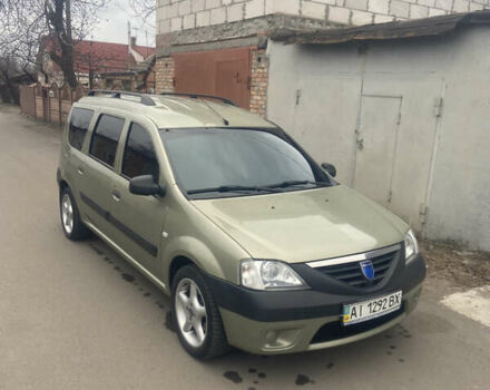 Зеленый Дачия Логан, объемом двигателя 1.6 л и пробегом 256 тыс. км за 6500 $, фото 7 на Automoto.ua