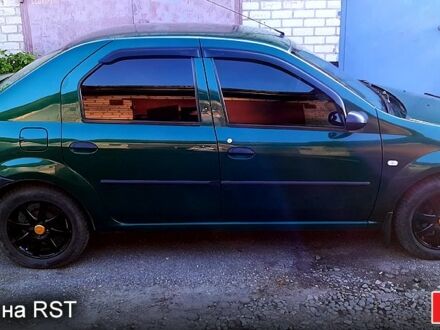 Дачія Logan 2006 у Дніпро (Дніпропетровську) на Automoto.ua Зелений Дачія Logan, об'ємом двигуна 14 л та пробігом 236 тис. км за 4700 $, фото 1 на Automoto.ua