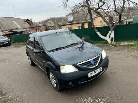 Зеленый Дачия Логан, объемом двигателя 1.6 л и пробегом 285 тыс. км за 1950 $, фото 1 на Automoto.ua