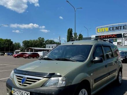Дачия Логан 2008 в Одессе на Automoto.ua Зеленый Дачия Логан, объемом двигателя 1.6 л и пробегом 270 тыс. км за 4700 $, фото 1 на Automoto.ua