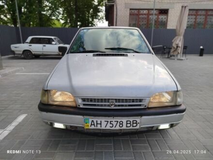 Дачія Nova 2004 у Новомосковске на Automoto.ua Сірий Дачія Nova, об'ємом двигуна 1.4 л та пробігом 260 тис. км за 845 $, фото 1 на Automoto.ua