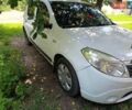 Білий Дачія Sandero, об'ємом двигуна 1.39 л та пробігом 171 тис. км за 5000 $, фото 1 на Automoto.ua