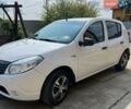 Білий Дачія Sandero, об'ємом двигуна 1.4 л та пробігом 335 тис. км за 3500 $, фото 6 на Automoto.ua