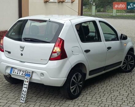 Білий Дачія Sandero, об'ємом двигуна 1.2 л та пробігом 160 тис. км за 4299 $, фото 47 на Automoto.ua