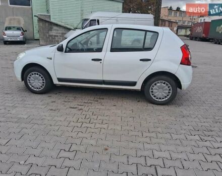 Білий Дачія Sandero, об'ємом двигуна 1.4 л та пробігом 227 тис. км за 3700 $, фото 9 на Automoto.ua