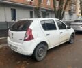 Білий Дачія Sandero, об'ємом двигуна 1.4 л та пробігом 200 тис. км за 4499 $, фото 3 на Automoto.ua