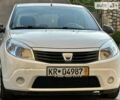 Білий Дачія Sandero, об'ємом двигуна 1.4 л та пробігом 180 тис. км за 3850 $, фото 1 на Automoto.ua