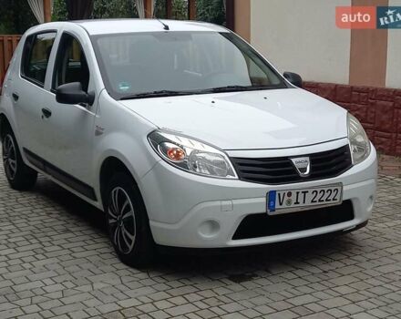 Білий Дачія Sandero, об'ємом двигуна 1.2 л та пробігом 160 тис. км за 4299 $, фото 26 на Automoto.ua