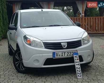 Білий Дачія Sandero, об'ємом двигуна 1.2 л та пробігом 160 тис. км за 4299 $, фото 24 на Automoto.ua