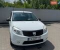 Белый Дачия Сандеро, объемом двигателя 1.39 л и пробегом 250 тыс. км за 3900 $, фото 1 на Automoto.ua