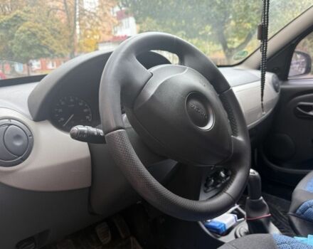 Білий Дачія Sandero, об'ємом двигуна 1.4 л та пробігом 200 тис. км за 4499 $, фото 8 на Automoto.ua