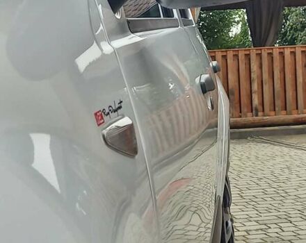 Білий Дачія Sandero, об'ємом двигуна 1.2 л та пробігом 160 тис. км за 4299 $, фото 12 на Automoto.ua