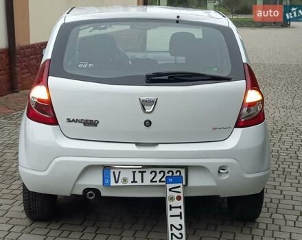 Білий Дачія Sandero, об'ємом двигуна 1.2 л та пробігом 160 тис. км за 4299 $, фото 29 на Automoto.ua