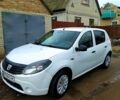 Білий Дачія Sandero, об'ємом двигуна 1.1 л та пробігом 215 тис. км за 3899 $, фото 1 на Automoto.ua
