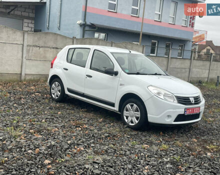 Белый Дачия Сандеро, объемом двигателя 1.2 л и пробегом 184 тыс. км за 4400 $, фото 3 на Automoto.ua