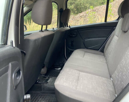 Білий Дачія Sandero, об'ємом двигуна 1.39 л та пробігом 225 тис. км за 3200 $, фото 12 на Automoto.ua