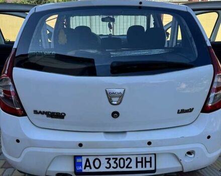 Білий Дачія Sandero, об'ємом двигуна 1.15 л та пробігом 194 тис. км за 3700 $, фото 5 на Automoto.ua