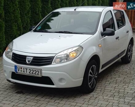 Білий Дачія Sandero, об'ємом двигуна 1.2 л та пробігом 160 тис. км за 4299 $, фото 14 на Automoto.ua