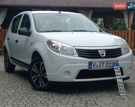 Білий Дачія Sandero, об'ємом двигуна 1.2 л та пробігом 160 тис. км за 4299 $, фото 21 на Automoto.ua