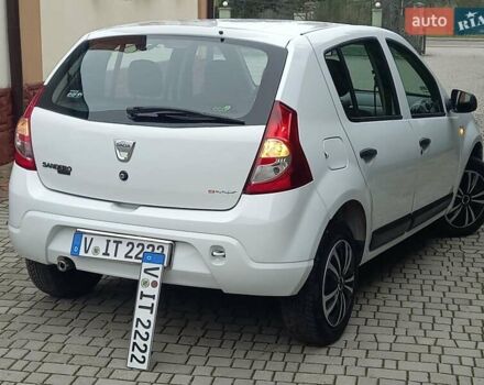Білий Дачія Sandero, об'ємом двигуна 1.2 л та пробігом 160 тис. км за 4299 $, фото 48 на Automoto.ua