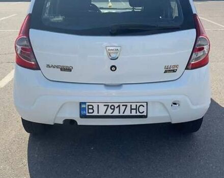 Білий Дачія Sandero, об'ємом двигуна 1.4 л та пробігом 140 тис. км за 4200 $, фото 1 на Automoto.ua