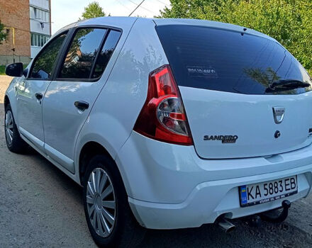 Белый Дачия Сандеро, объемом двигателя 1.4 л и пробегом 192 тыс. км за 4300 $, фото 5 на Automoto.ua