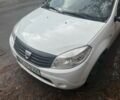Білий Дачія Sandero, об'ємом двигуна 1.4 л та пробігом 200 тис. км за 4499 $, фото 1 на Automoto.ua