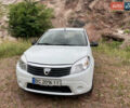 Білий Дачія Sandero, об'ємом двигуна 1.39 л та пробігом 225 тис. км за 3200 $, фото 2 на Automoto.ua