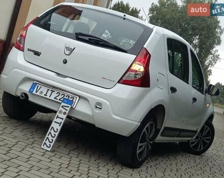 Білий Дачія Sandero, об'ємом двигуна 1.2 л та пробігом 160 тис. км за 4299 $, фото 43 на Automoto.ua
