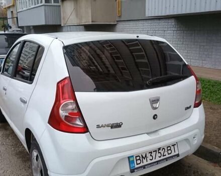 Белый Дачия Сандеро, объемом двигателя 1.15 л и пробегом 142 тыс. км за 4300 $, фото 2 на Automoto.ua